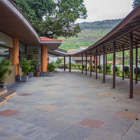 Club Mahindra Hatgad Nashik Eksteriør billede
