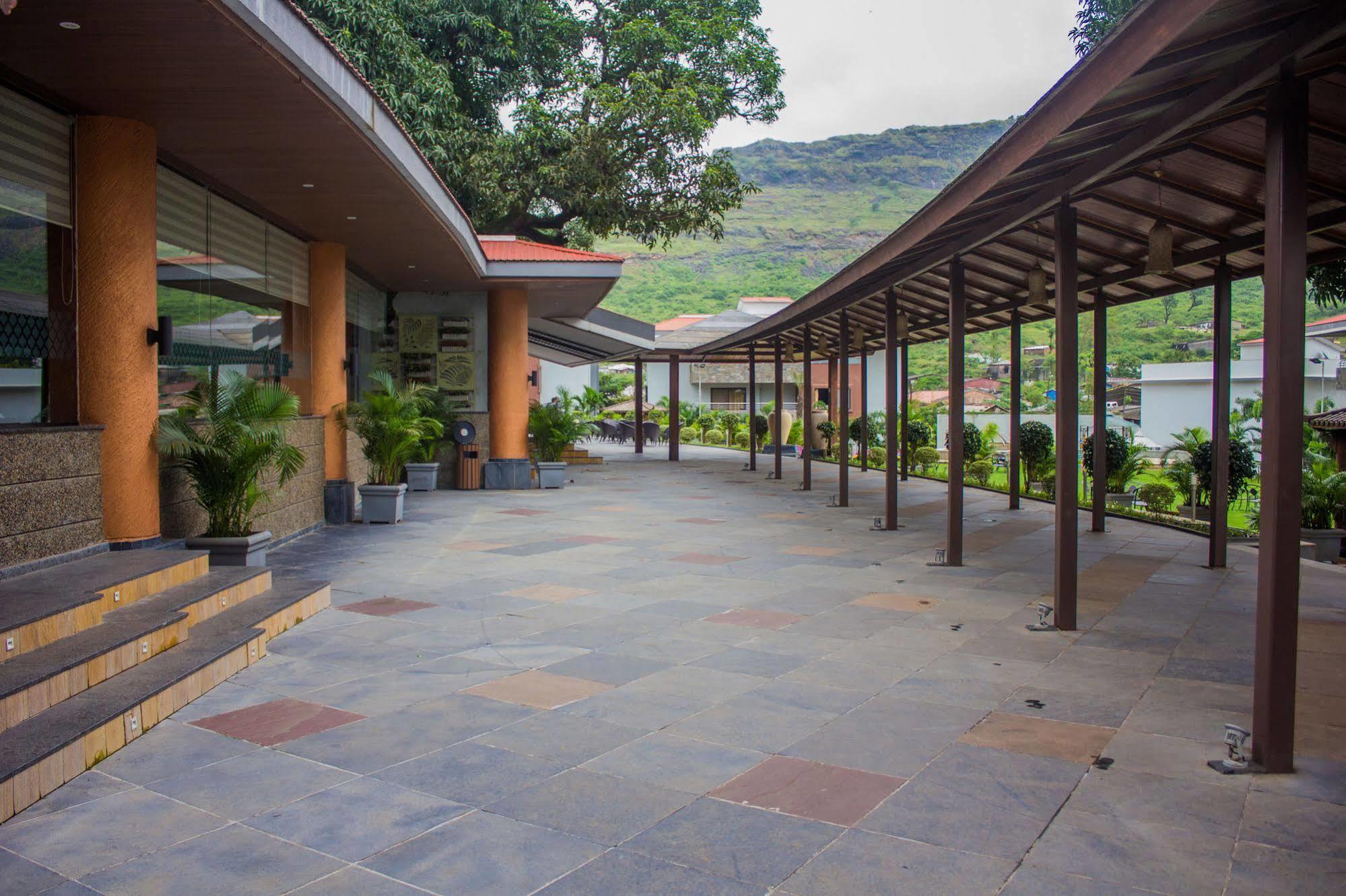 Club Mahindra Hatgad Nashik Eksteriør billede