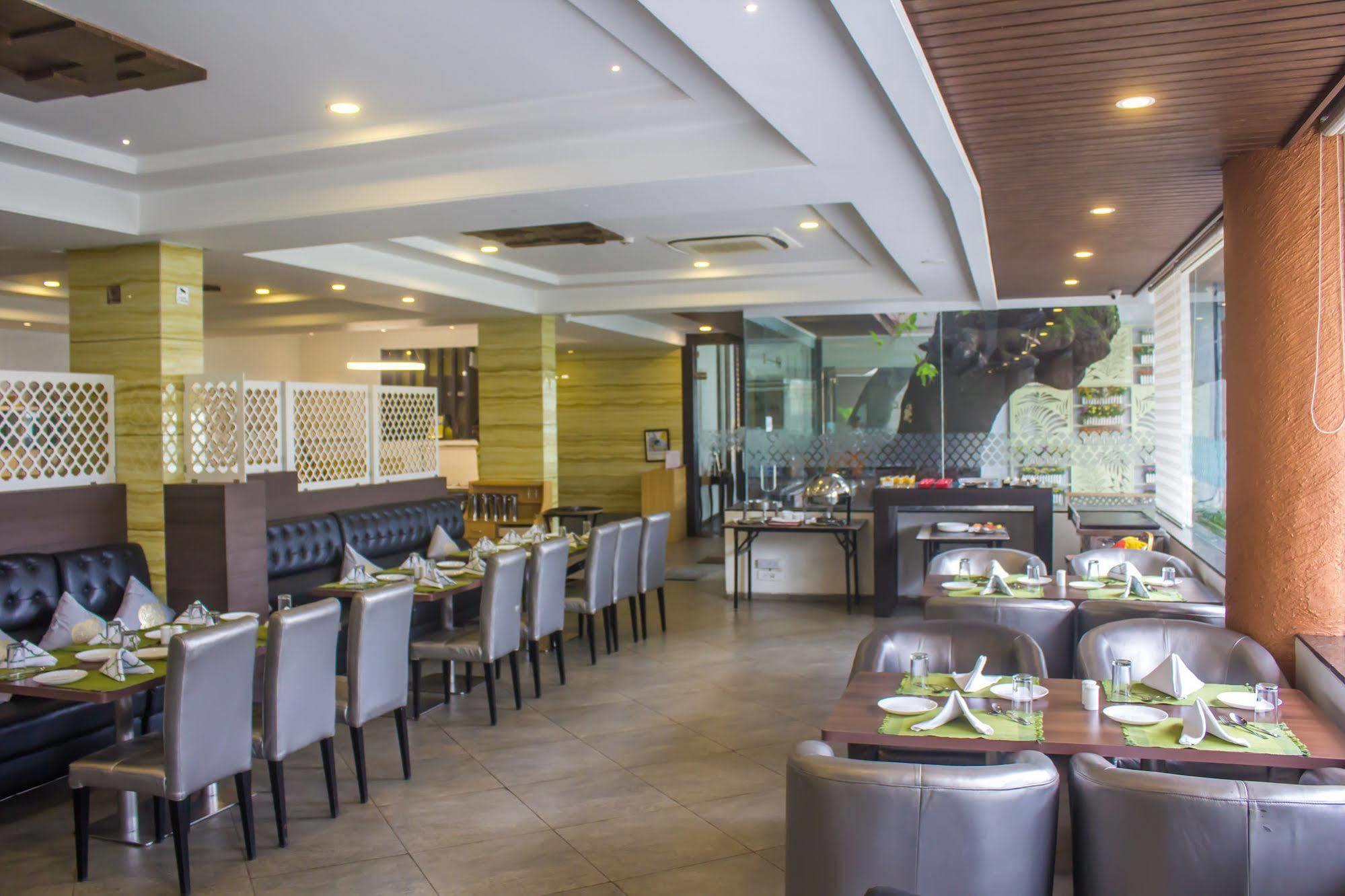 Club Mahindra Hatgad Nashik Eksteriør billede