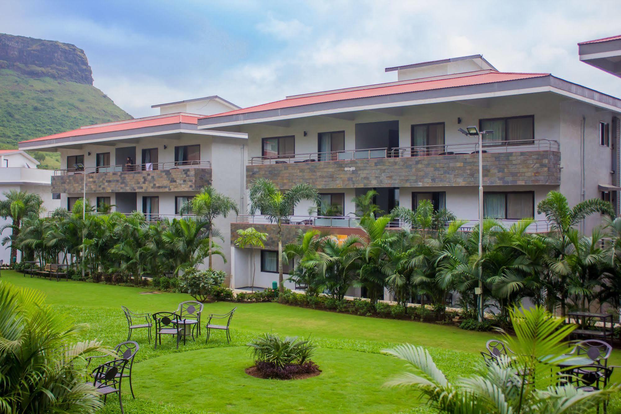 Club Mahindra Hatgad Nashik Eksteriør billede