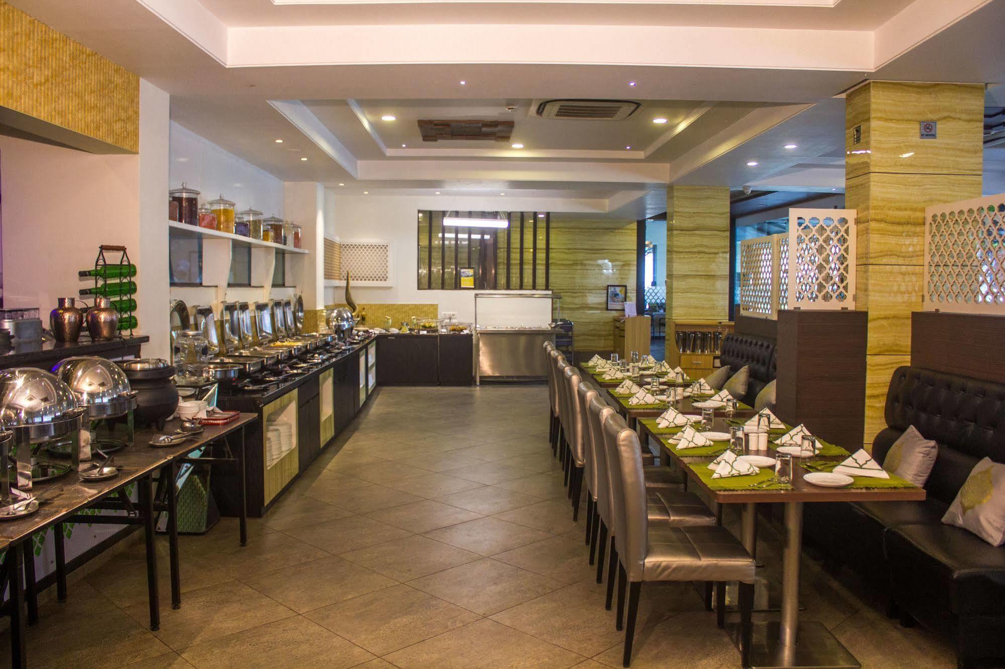 Club Mahindra Hatgad Nashik Eksteriør billede